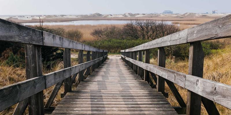 南京仁爱医院疼痛科：专业解析带状疱疹后神经痛的微创介入治疗与疼痛缓解方案